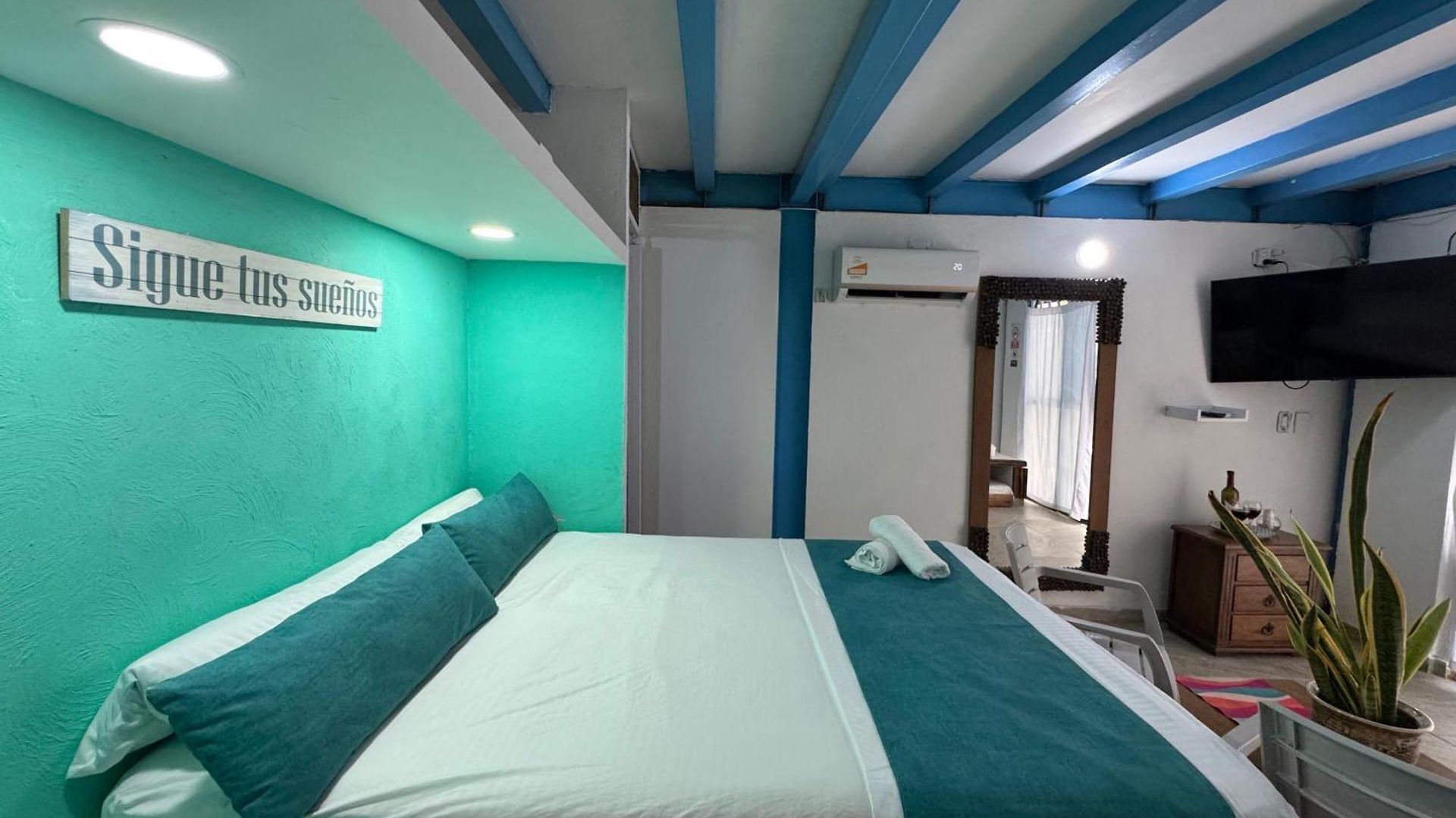 Сasa de vacaciones Kalaia, Completamente Privada Con Jacuzzi A Un Minuto De La Playa