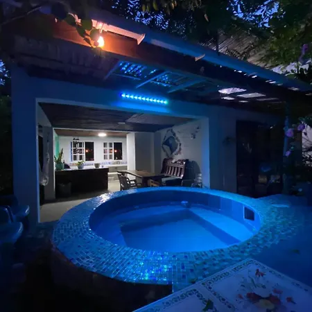 Kalaia, Completamente Privada Con Jacuzzi A Un Minuto De La Playa Cartagena