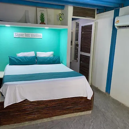 Kalaia, Completamente Privada Con Jacuzzi A Un Minuto De La Playa Сasa de vacaciones *