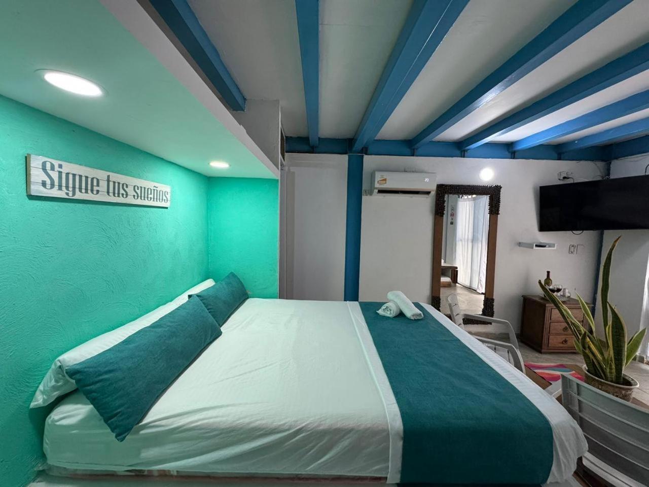 Kalaia, Completamente Privada Con Jacuzzi A Un Minuto De La Playa Holiday home